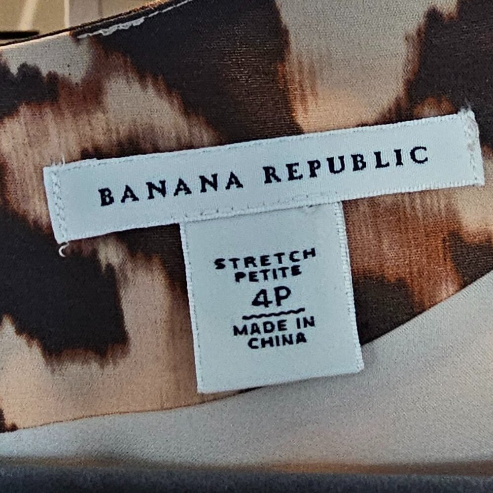 Banana Republic Dress  4P 4 Petite Animal Print Short Sleeve - Picture 3 of 8